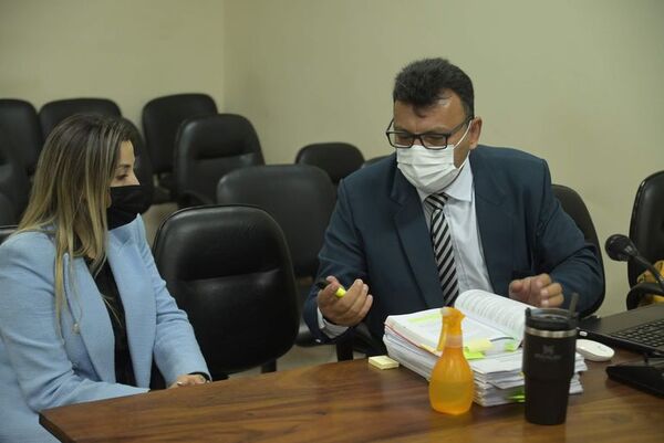 Cuñada de D’Ecclesiis y demás acusados por narcotráfico, reprochables - Nacionales - ABC Color