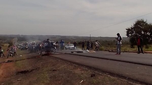 Comunidad indígena cierra ruta en Yasy Cañy por abandono del Indi