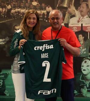 Crónica / Así fue el homenaje de Palmeiras a Francisco “Chiqui” Arce