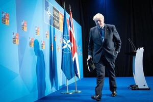 Diario HOY | Johnson se niega a dimitir pese al ultimátum de sus ministros y diputados