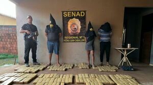 Allanan una casa incautan 287 kilos de marihuana y detienen a tres personas en PJC