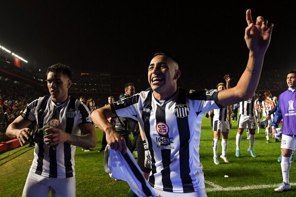 Talleres hace historia y clasifica por primera vez a cuartos de la Copa Libertadores