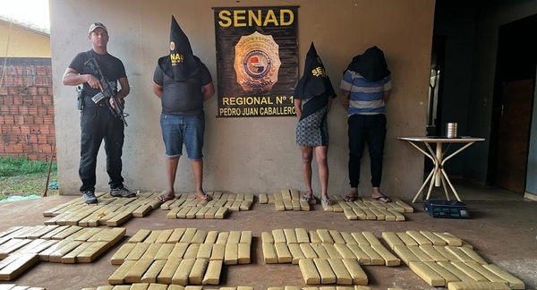 SENAD detuvo a brasileños y un paraguayo con casi 300 kilos de marihuana