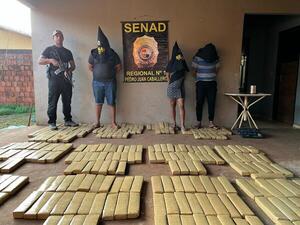 Detienen a 3 personas e incautan casi 300 kilos de marihuana en Pedro Juan Caballero | 1000 Noticias
