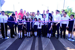 Velázquez y Zacarías hacen proselitismo con obras de Itaipu - La Clave