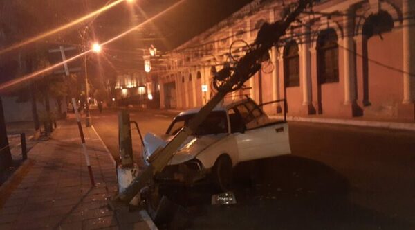 Accidente con daños materiales en el microcentro