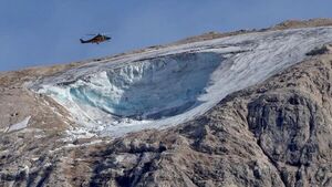 Aumentan a nueve los muertos por el derrumbe de un glaciar en Italia