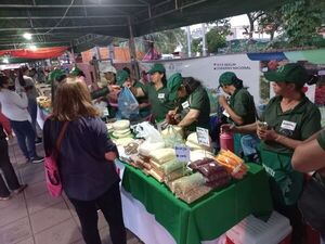 Invitan a la feria de productos agrícolas en San Lorenzo - Nacionales - ABC Color