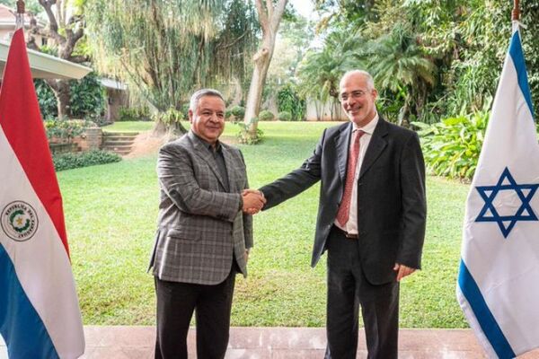 Embajador de Israel se reunió con autoridades paraguayas para abordar el caso del avión iraní