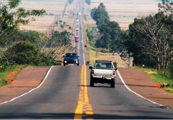 MOPC recuerda velocidades máximas permitidas en rutas y dispone actualización de las señalizaciones - .::Agencia IP::.