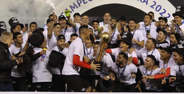 El campeón con Libertad que jugará en el fútbol argentino