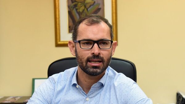 Merienda escolar: Contrataciones investiga denuncias de diputada