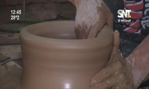 Ñenemba´éva: Ña´iũ Tembiapojegua. - SNT