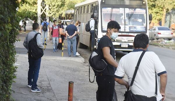 Paquete de medidas económicas prevé mantener el precio del pasaje y facilidades tributarias