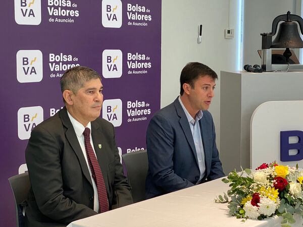 Bolsa de Valores firma convenio con la UNA para atraer inversores - MarketData