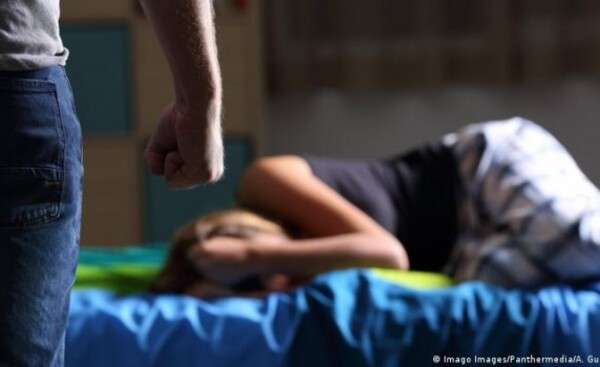 Condenados a 12 y 8 años de cárcel por violación