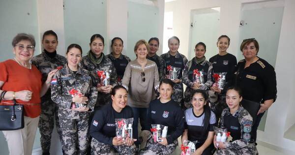 La Nación / Precandidata a senadora destaca coraje y valentía de mujeres del Grupo Lince