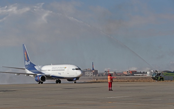 Bolivia retoma un plan para la renovación de la flota de su aerolínea estatal - MarketData
