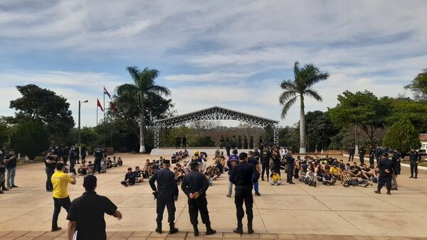 Suspensión jeýma para los hinchas de Luqueño