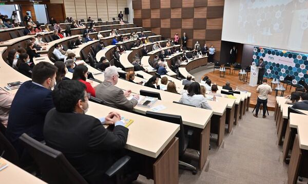 ¿La plata del FEEI debería estar disponible para la clase política? - Nacionales - ABC Color