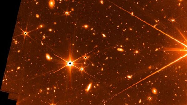 La NASA ofrece un primer vistazo al origen del universo gracias al telescopio James Webb