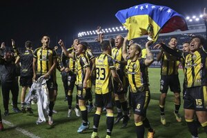 Versus / Táchira sorprende a Santos y evita el pleno brasileño en Sudamericana - Paraguaype.com