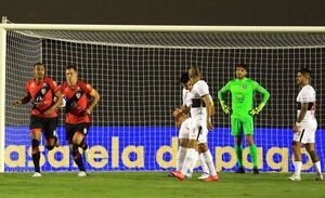 Pesadilla franjeada: Olimpia, fuera de la Sudamericana - Fútbol - ABC Color