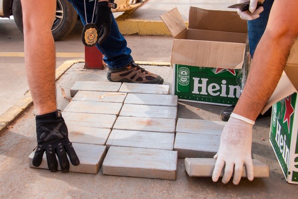 Interceptan cargamento de cocaína en Ñemby | 1000 Noticias