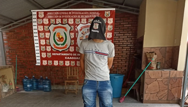 Detienen a adolescente que robó una motocicleta Coronel Oviedo - Noticiero Paraguay