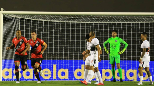 Crónica / Diego Churín, tras eliminar a Olimpia: “Pasó el mejor equipo”