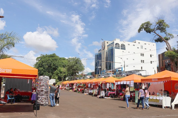 Promueven espacios de intercambio comercial con feria “Techauka” CDE - La Clave
