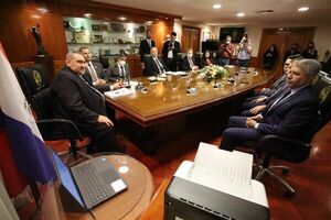 Corte viola Código de Ética al recibir millonaria donación de ente litigante - PDS RADIO