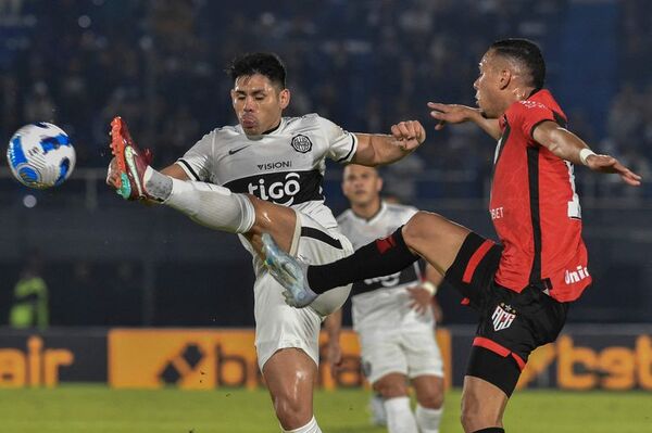 “A comienzo de año nadie daba un peso por nosotros, hoy nos vamos con la frente en alto”. - Olimpia - ABC Color