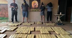 La Nación / Caen dos brasileños y un paraguayo con marihuana