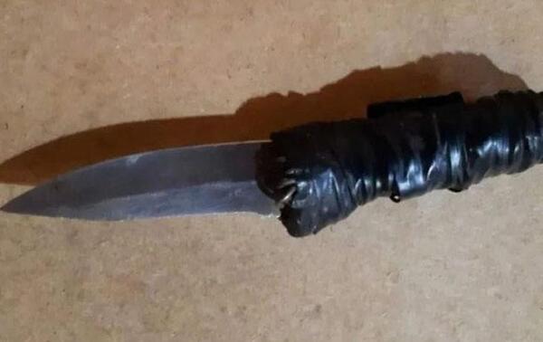 Pillan a alumno con un cuchillo en la mochila en Pedro Juan Caballero – Prensa 5