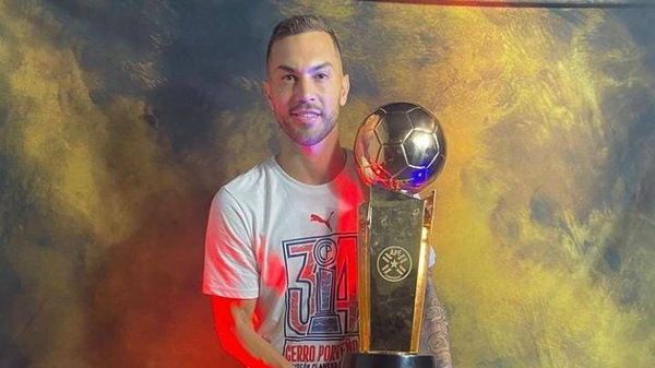 Crónica / Se fue de Cerro: "Me hicieron sentir que no era importante"