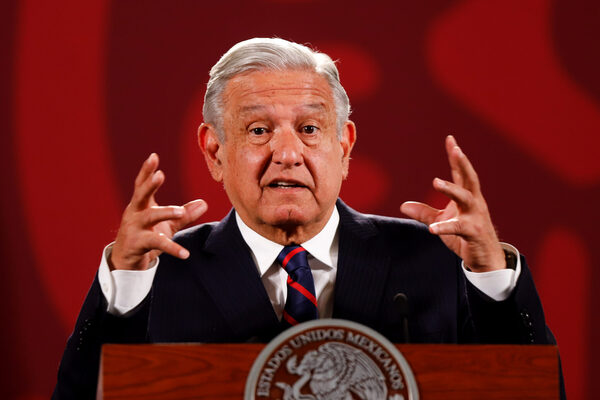 López Obrador niega que la inflación sea "desmedida" en México - MarketData