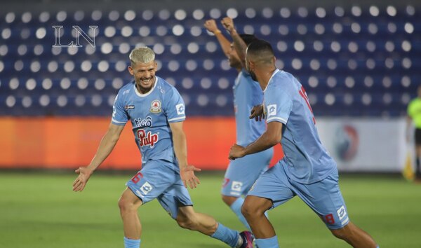 Fernando 'Chapa' Martínez jugará en el fútbol argentino