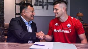 Jovic se marcha a Fiorentina
