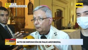 Monseñor Adalberto Martínez recibió el Palio Arzobispal este viernes - ABC Noticias - ABC Color