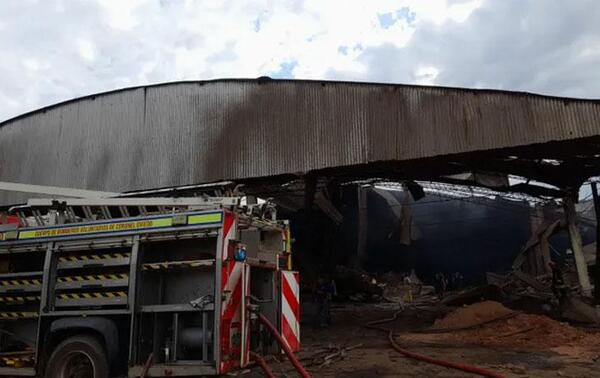 Explosión en aserradero dejó 5 heridos en Coronel Oviedo – Prensa 5