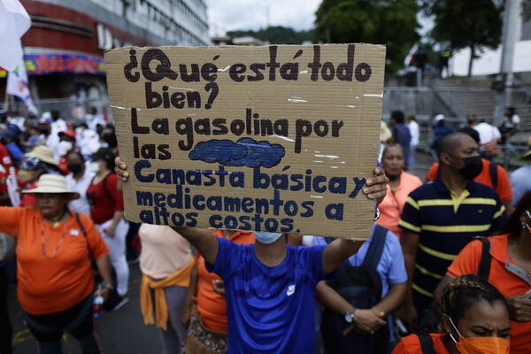 Maestros piden propuestas claras al Gobierno para levantar la huelga en Panamá - MarketData
