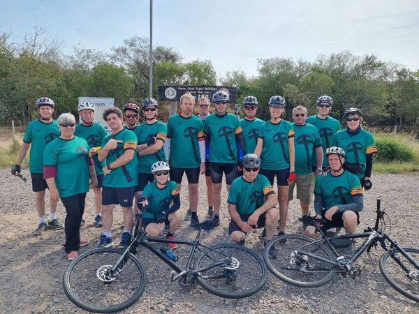 En bicicleta, rumbo a Carmelo Peralta por la Bioceánica - Nacionales - ABC Color