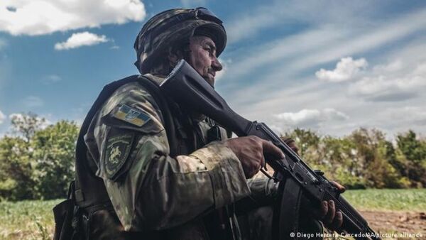 Donetsk: autoridades prorrusas allanan camino para pena de muerte