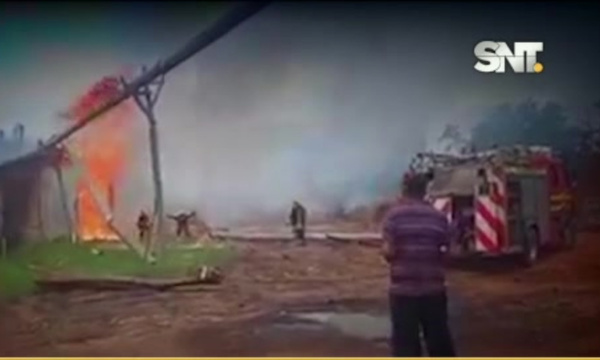 Explosión, destrozos y heridos en Coronel Oviedo - SNT