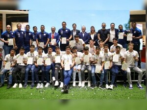 Reconocimiento a los medallistas de los Juegos Bolivarianos - APF