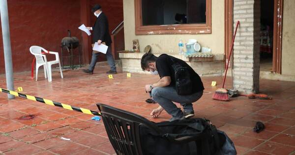 La Nación / Extraña muerte en casa de comisario