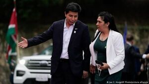Primera dama de Perú declaró ante Fiscalía Anticorrupción
