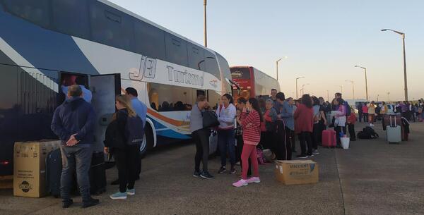 Itapuenses rumbo a Bariloche para representar al Paraguay en concurso internacional de danza