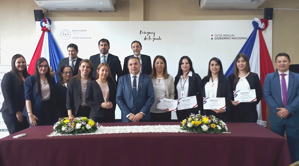 Auditor del Poder Ejecutivo elogia la administración del Ministro Mario Varela - Noticiero Paraguay